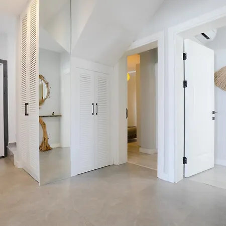 Vilă Turkbuku Luxury Seaview Dublex Wpool & Terrace *